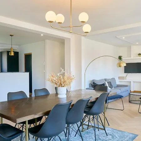 Large 130 M² 4-bedroom *
