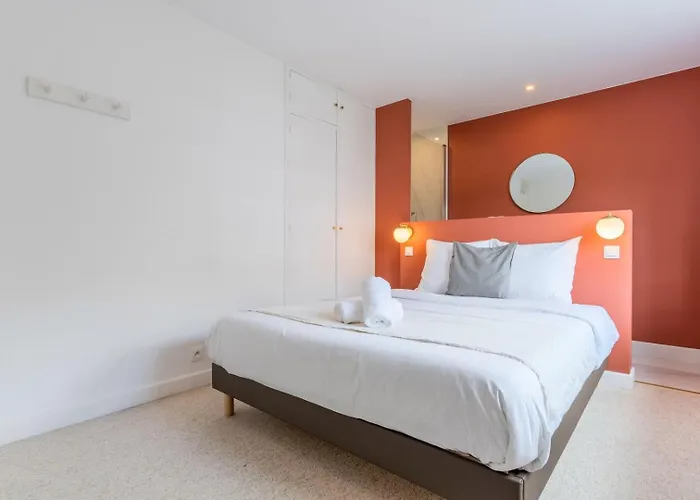 Large 130 M² 4-bedroom * Lille