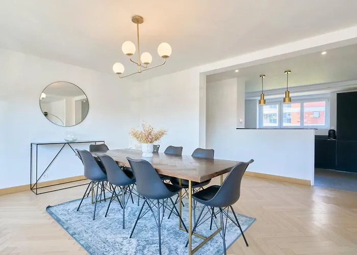 Large 130 M² 4-bedroom *