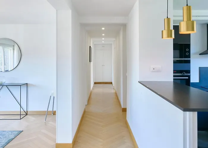 Large 130 M² 4-bedroom * Lille