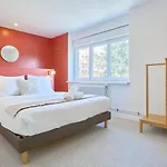Apartament Large 130 M² 4-bedroom *