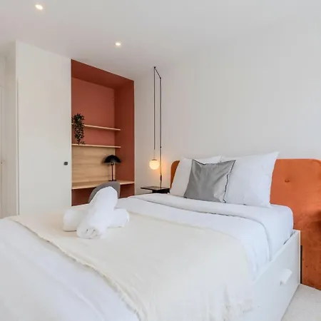 Appartement Large 130 M² 4-bedroom