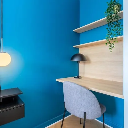 Large 130 M² 4-bedroom *