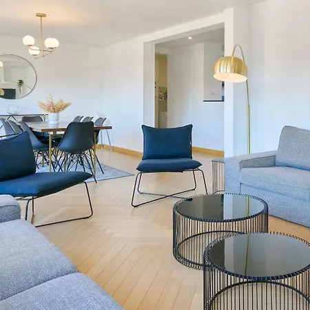 Апартаменты Large 130 M² 4-bedroom *