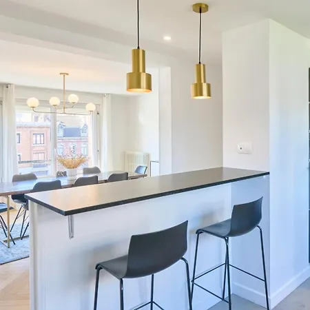 Large 130 M² 4-bedroom *