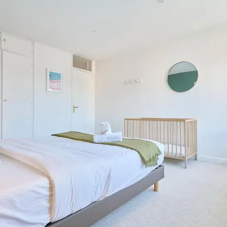Large 130 M² 4-bedroom