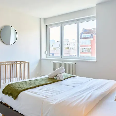 Large 130 M² 4-bedroom Appartamento Lilla