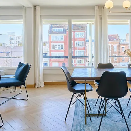 Large 130 M² 4-bedroom Appartamento Lilla