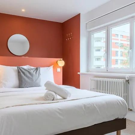 Large 130 M² 4-bedroom *